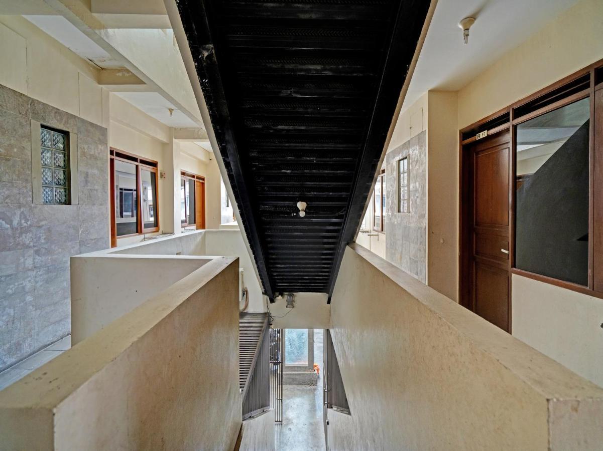 โอโย 1699 เวโรนา เนียร์ อาร์เอส ทีเอ็นไอ เอยู ซาลามุน Hotel บันดุง ภายนอก รูปภาพ