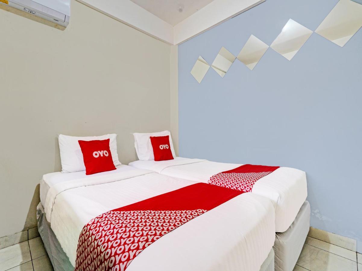 โอโย 1699 เวโรนา เนียร์ อาร์เอส ทีเอ็นไอ เอยู ซาลามุน Hotel บันดุง ภายนอก รูปภาพ