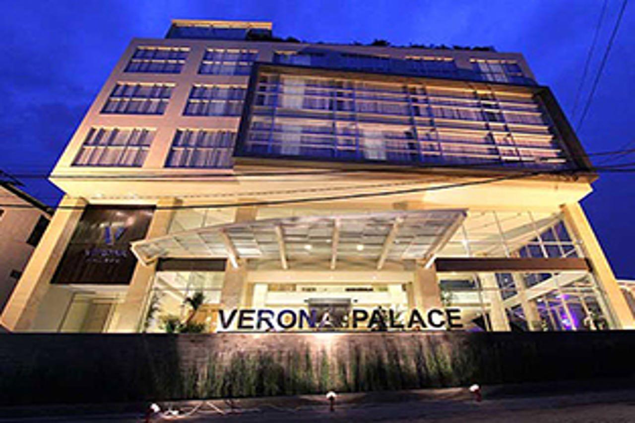 โอโย 1699 เวโรนา เนียร์ อาร์เอส ทีเอ็นไอ เอยู ซาลามุน Hotel บันดุง ภายนอก รูปภาพ