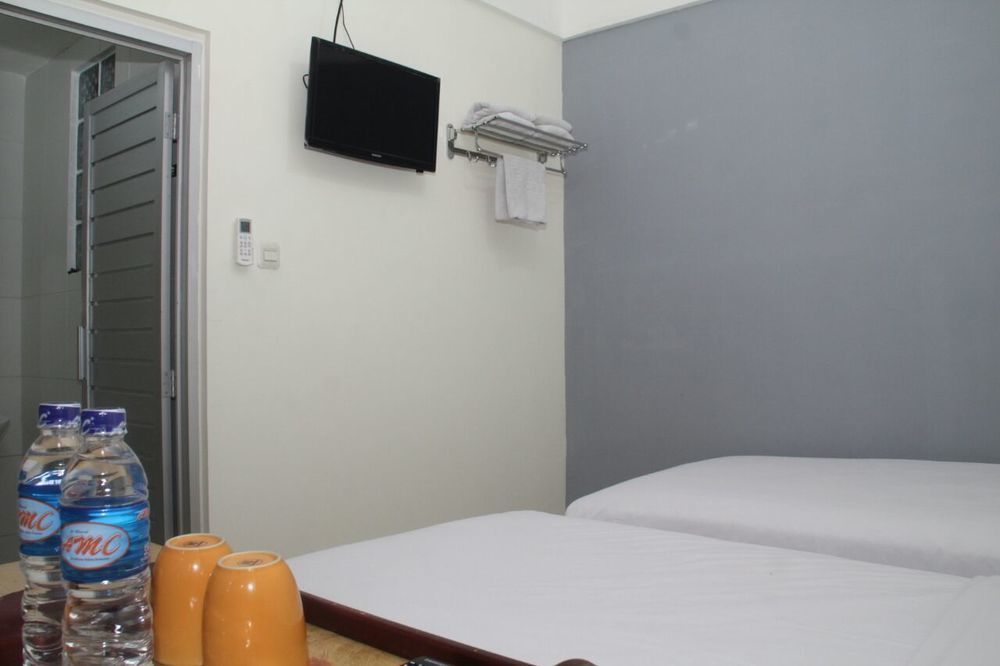 โอโย 1699 เวโรนา เนียร์ อาร์เอส ทีเอ็นไอ เอยู ซาลามุน Hotel บันดุง ภายนอก รูปภาพ